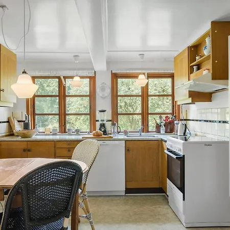 Hébergement de vacances 3 Bedroom In *